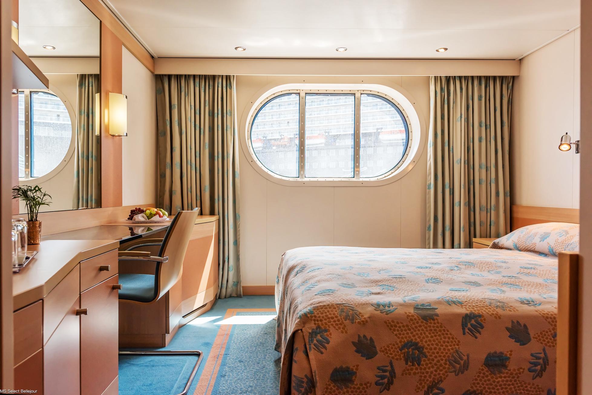 Una de las cabinas con ventana ubicadas en la cubierta inferior del MS Bellejour CRUCEROS MS BELLEJOUR CRUCEMUNDO CRUCEROS FLUVIALES RHIN CRUCEROS FLUVIALES DANUBIO CRUCEROS FLUVIALES ALEMANIA CRUCEROS FLUVIALES AUSTRIA CRUCEROS FLUVIALES EN ESPAÑOL CRUCEROS CRUCEMUNDO CRUCEROS FLUVIALES CRUCEROS POR RIO CRUCEROS RIN CRUCEROS DANUBIO CRUCEROS RHIN DANUBE CRUISES RHINE CRUISES MS BELLEJOUR CRUISES CRUCEROS BELLEJOUR #Crucemundo #CrucerosFluviales #CrucerosRhin #CrucerosDanubio #CrucerosPaisesBajos #CrucerosenEspañol